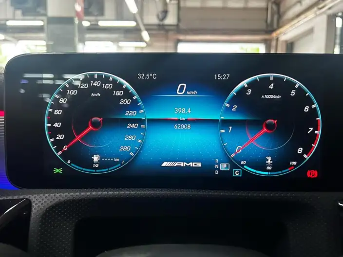 Mercedes-Benz A-Class AMG 2022 Model AMG A 35 L 4MATIC – фото 10