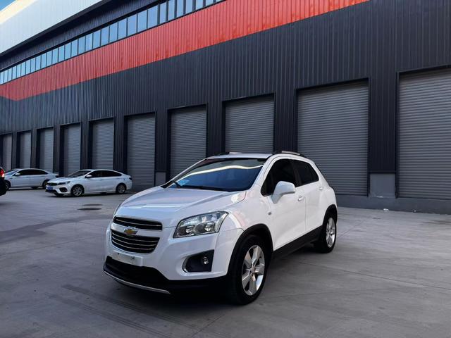 Chevrolet Trax 2016 модификация 1.4T автоматическое 2WD Luxury – фото 1