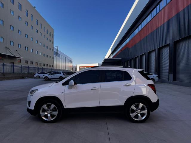 Chevrolet Trax 2016 модификация 1.4T автоматическое 2WD Luxury – фото 4