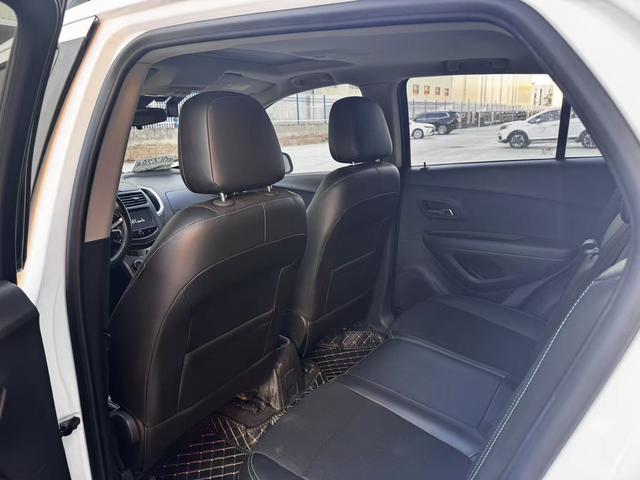 Chevrolet Trax 2016 модификация 1.4T автоматическое 2WD Luxury – фото 8
