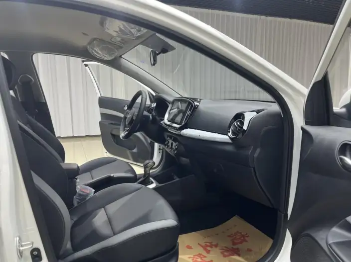 Kia Stonic 2026 Model 1.4L CVT Fun Xiang Edition – фото 10