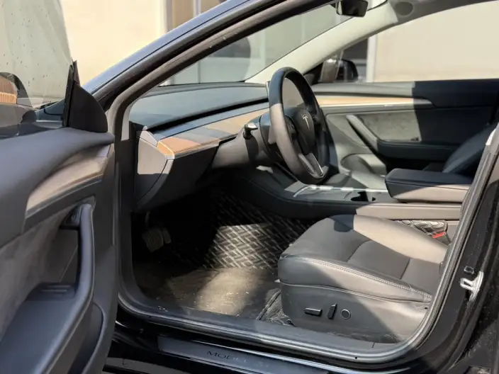 Model 3 2022 Model Rear-wheel drive version – фото 9