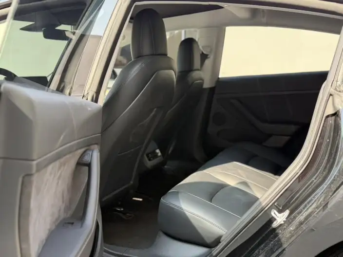 Model 3 2022 Model Rear-wheel drive version – фото 10