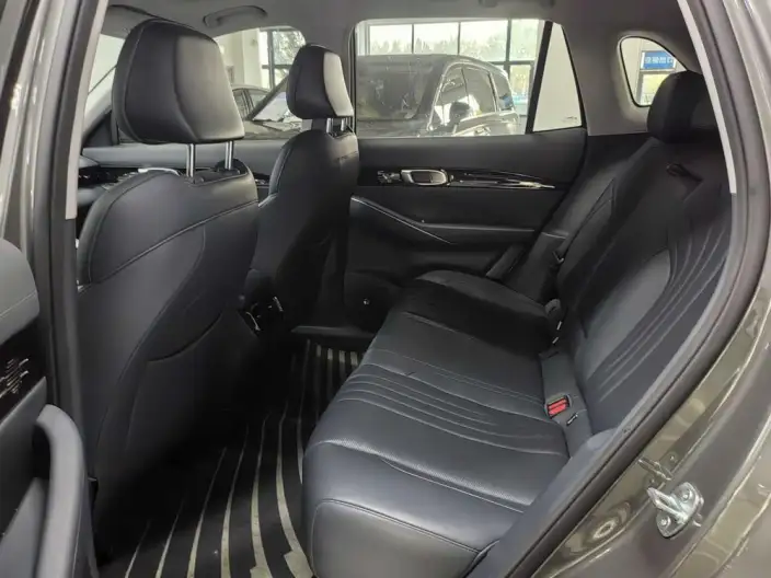 Geely Galaxy E5 2026 Model 610km Tiggo + Edition – фото 8