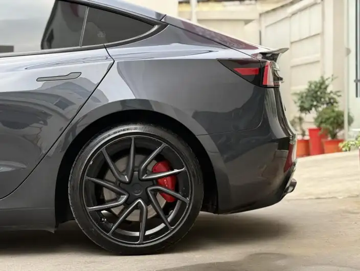Model 3 2024 Model High performance All-wheel drive version – фото 4