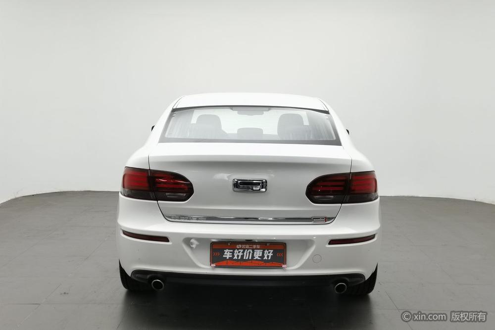 Qoros 3 2016 Тройная литиевая батарея 1.6T Automatic Premium