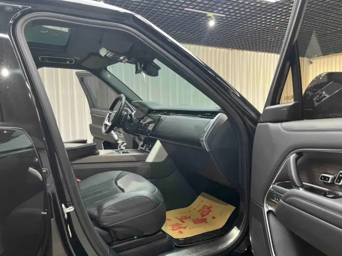 Range Rover 2023 Model 3.0 L6 400PS Shengshi VII seat Extended Edition – фото 10