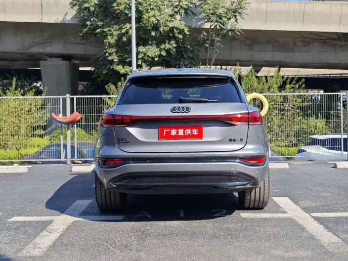 AUDI Q6L e-tron 2026 Model First Edition Pilot Edition – фото 5