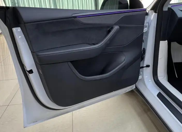 Model Y 2025 Model Facelift Long Battery Life Pro All-wheel drive version – фото 7
