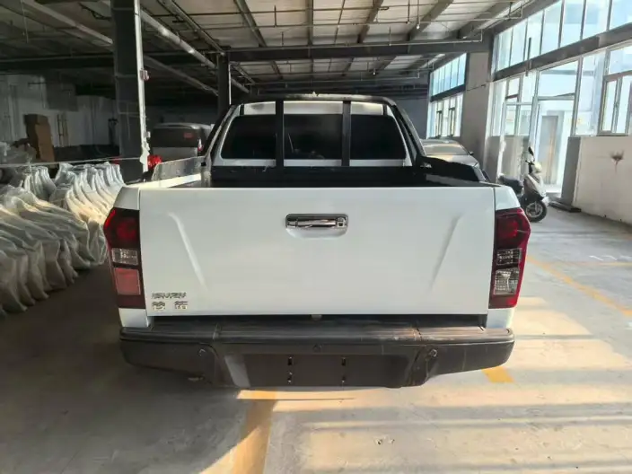 Lingtuo 2019 Model 2.5T 2WD Manual Ultimate Edition China VI JE4D25Q6A – фото 5