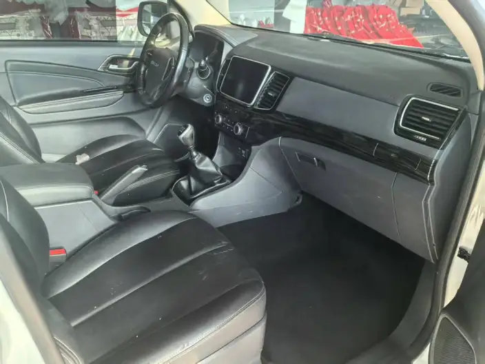 Lingtuo 2019 Model 2.5T 2WD Manual Ultimate Edition China VI JE4D25Q6A – фото 9