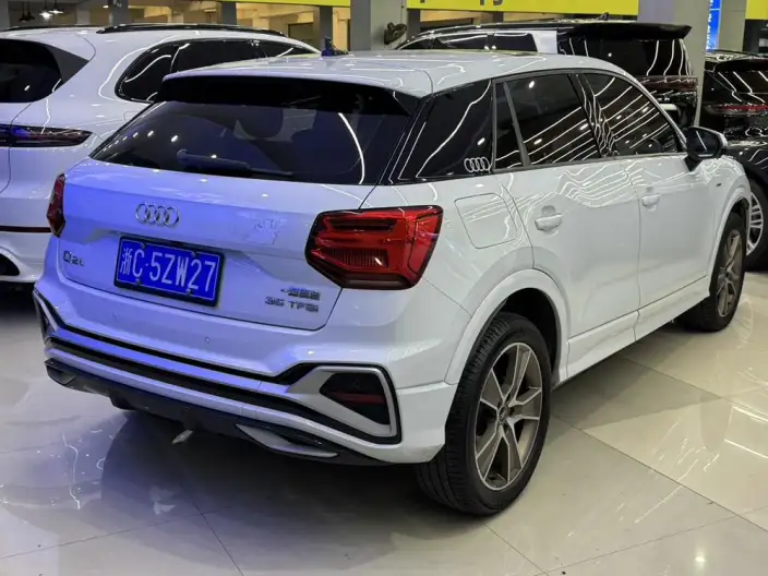 AUDI Q2L 2022 Model 35 TFSI Fashion Dynamic Model – фото 3