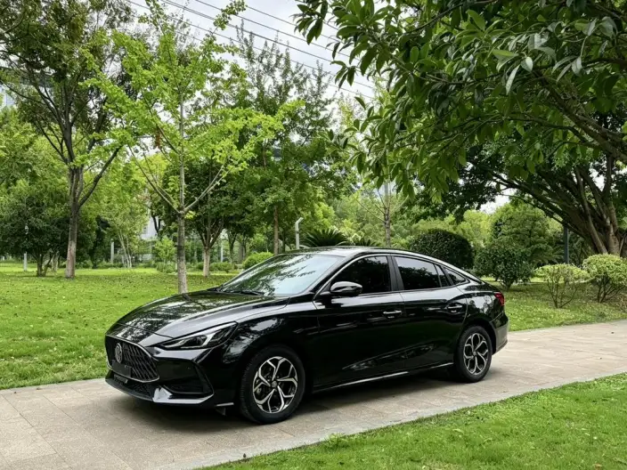 MG5 2021 Model 180DVVT CVT Youth Deluxe Edition – фото 1