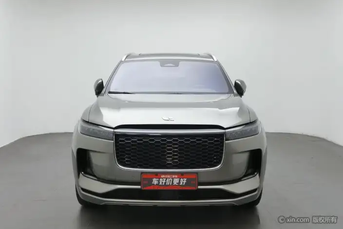 Li Auto ONE 2021 Model Extended Range 6 seat Edition – фото 2