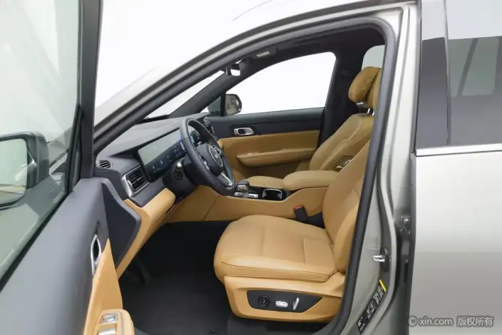 Li Auto ONE 2021 Model Extended Range 6 seat Edition – фото 17