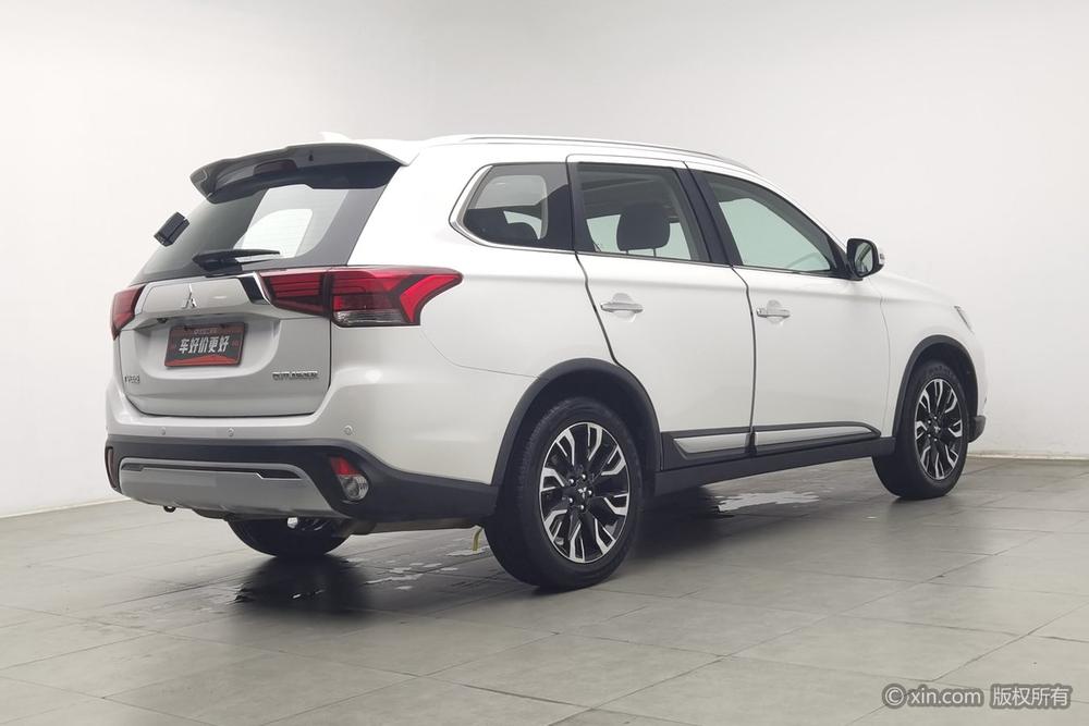 Mitsubishi Outlander 2019 2.4L 4WD Enjoy Edition 5 seat Country VI