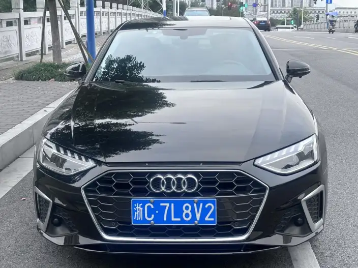 Audi A4 L 2023 Model 40 TFSI Fashion Dynamic Model – фото 2