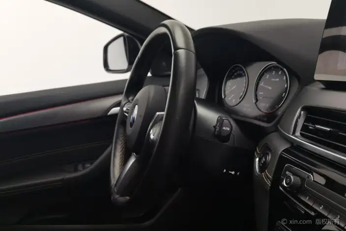 BMW X2 2023 Model sDrive25i Bright Edition – фото 12