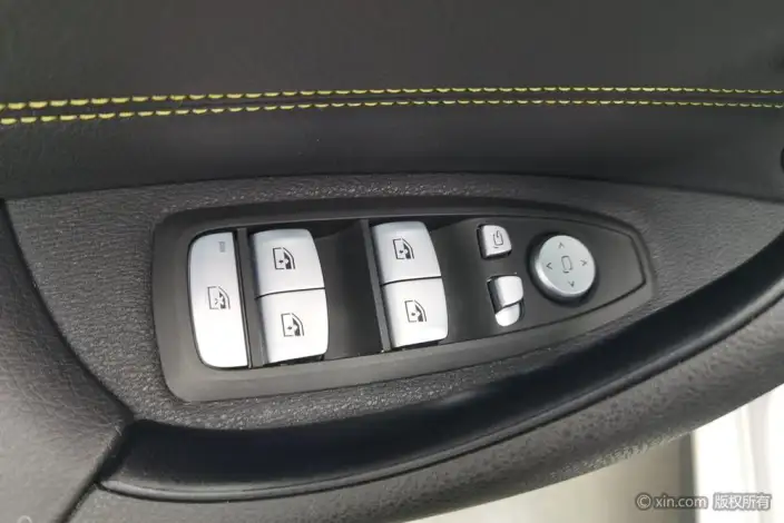 BMW X2 2023 Model sDrive25i Bright Edition – фото 22