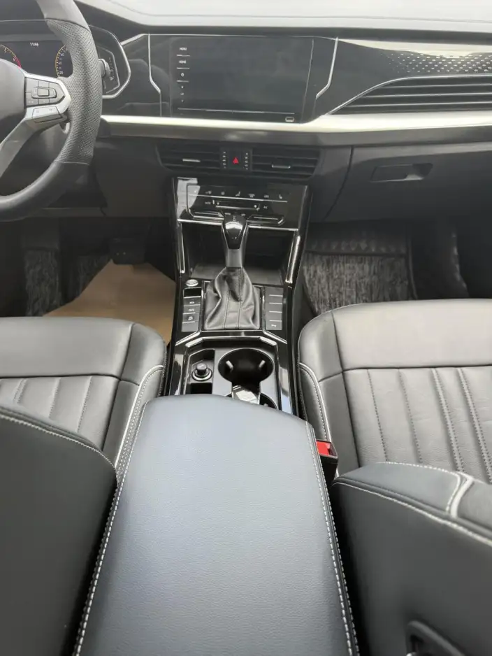 Volkswagen Passat 2022 Model 330TSI Elite Edition – фото 9