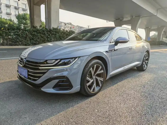 Volkswagen CC 2023 Model 330TSI Dazzling version – фото 10