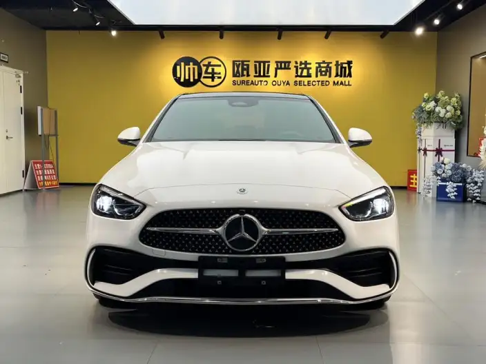 Mercedes-Benz C-Class 2023 Model C 260 L Sports Edition – фото 2
