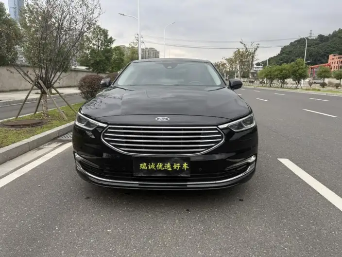 Taurus 2019 Model EcoBoost 245 Exclusive Edition – фото 2