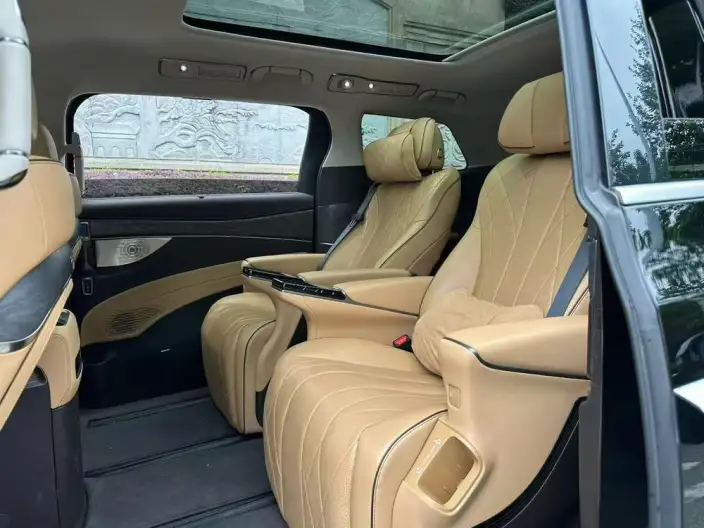 Denza D9 EV 2024 Model 600 4WD Noble Model – фото 8