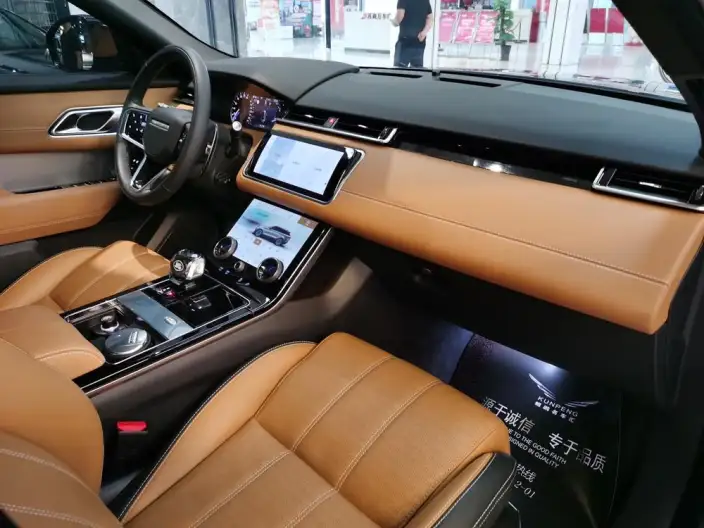 Range Rover Velar 2023 Model 250PS – фото 9