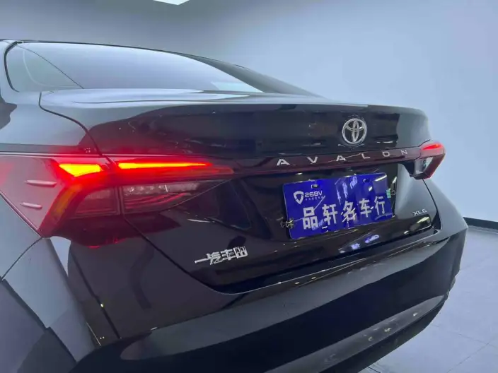 Toyota Avalon 2019 Model 2.0L XLE Exclusive Edition China VI – фото 9
