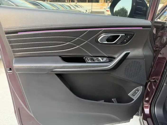 Maxus G90 2022 Model 2.0T Xingji VII seat Edition – фото 5