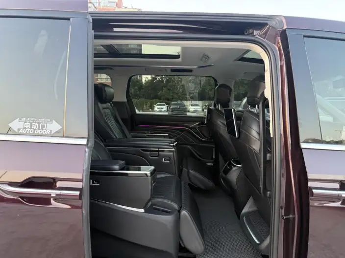 Maxus G90 2022 Model 2.0T Xingji VII seat Edition – фото 8