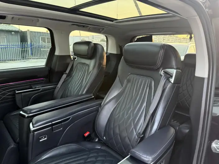 Maxus G90 2022 Model 2.0T Xingji VII seat Edition – фото 9