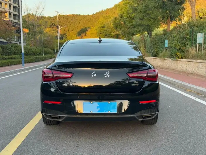 Hongqi H5 Classic 2022 Model 1.8T Automatic Smart Flag Enjoy Edition – фото 6