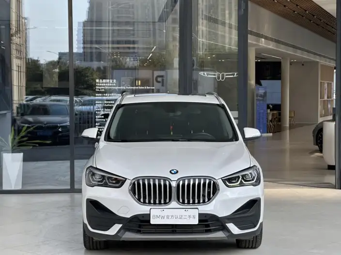 BMW X1 2022 Model sDrive25Li Leading Model – фото 2