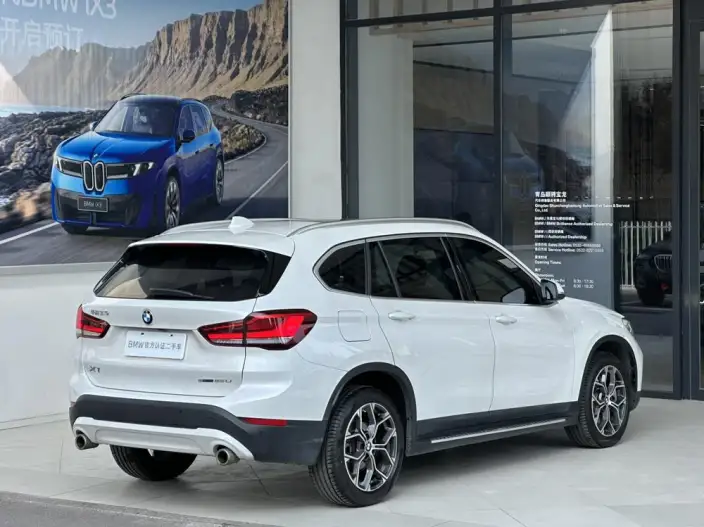 BMW X1 2022 Model sDrive25Li Leading Model – фото 6