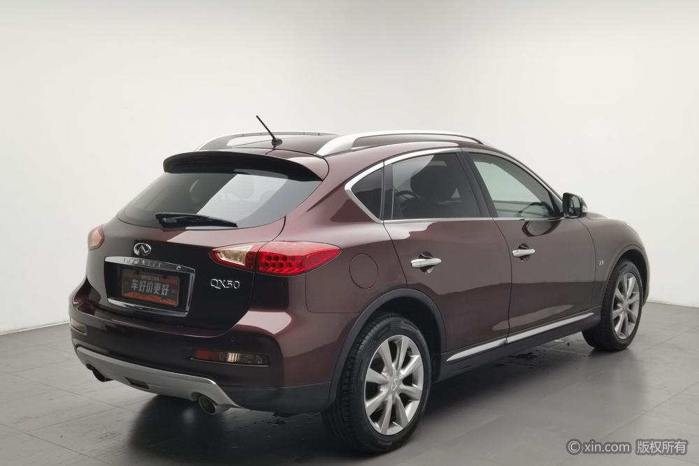 Infiniti QX50 2015 2.5L Comfort Edition