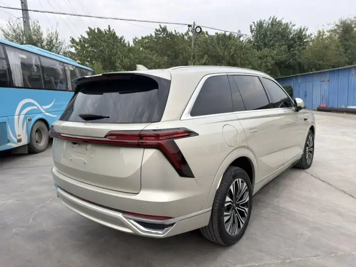 Wey Blue Mountain 2023 Model 4WD Ultra-long Endurance