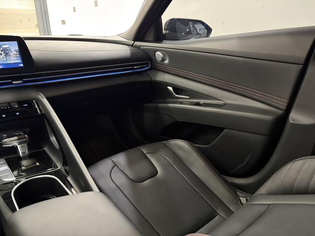 Hyundai Ioniq Модель 2022 года 1.5L CVT 20th SE 20 Anniversary Edition – фото 10