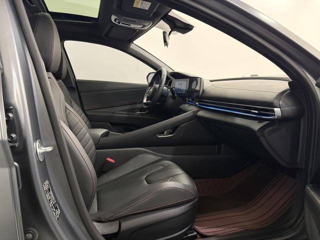 Hyundai Ioniq Модель 2022 года 1.5L CVT 20th SE 20 Anniversary Edition – фото 15