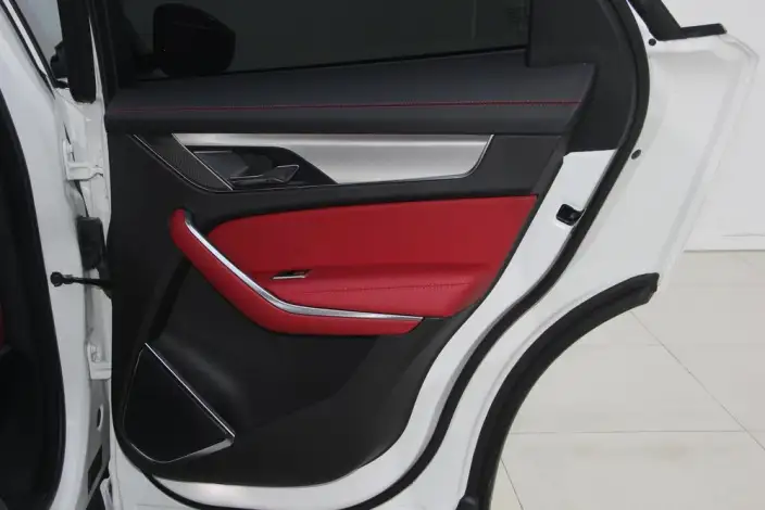 Jaguar F-PACE 2024 Model P250 R-Dynamic SE – фото 20