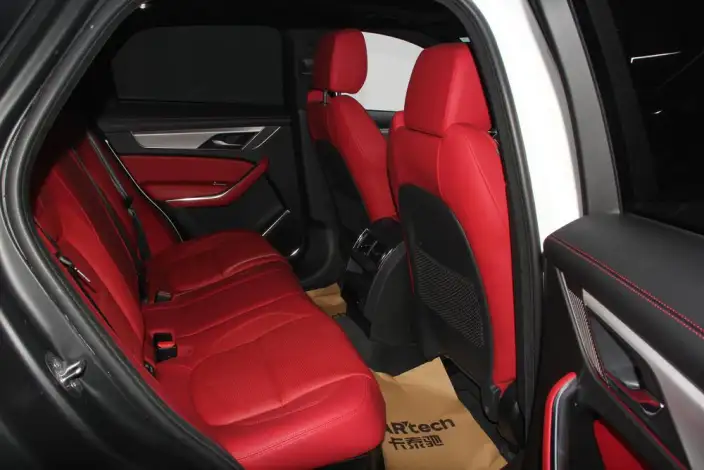 Jaguar F-PACE 2024 Model P250 R-Dynamic SE – фото 31