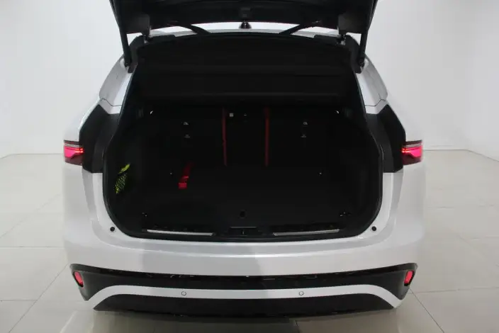 Jaguar F-PACE 2024 Model P250 R-Dynamic SE – фото 32