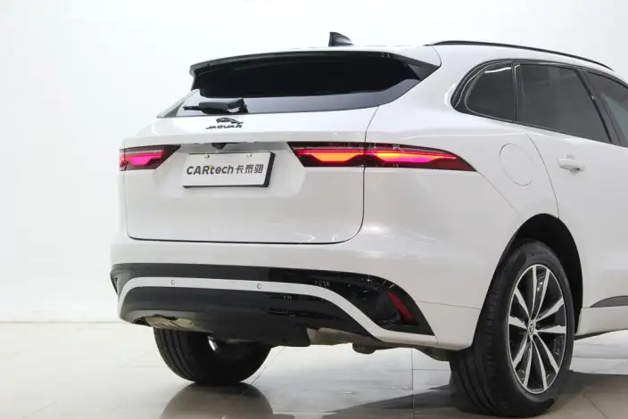 Jaguar F-PACE 2024 Model P250 R-Dynamic SE – фото 43
