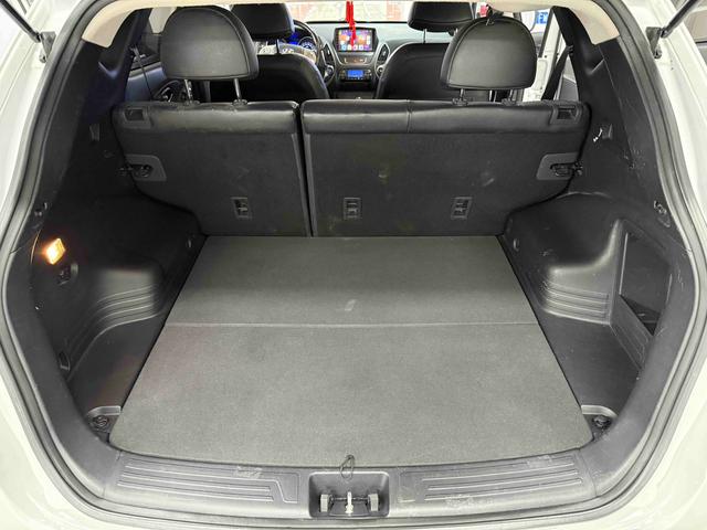 Hyundai ix35 2015 модификация 2.0L автоматическое 2WD Leading National V – фото 23