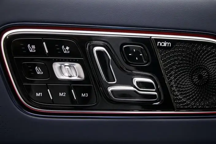 ZEEKR 9X 2025 Model Hyper Edition 70kWh VI seat – фото 8