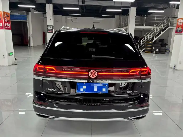 Volkswagen Teramont 2023 Model Facelift 380TSI 4WD Exclusive Deluxe Edition – фото 4