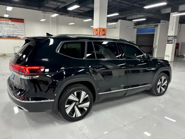 Volkswagen Teramont 2023 Model Facelift 380TSI 4WD Exclusive Deluxe Edition – фото 5