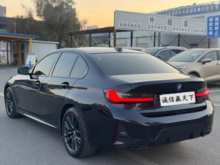 BMW 3 Series 2023 Model 325i M Sports Night Set – фото 4