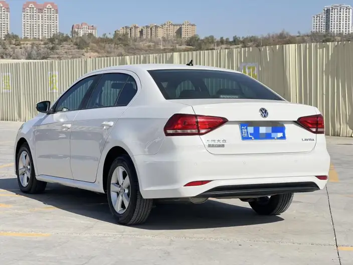 Volkswagen Lavida 2019 Model Voyage 1.5L Automatic Fashion edition China VI – фото 4